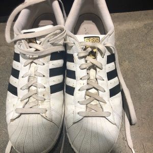 Superstars white sz 11